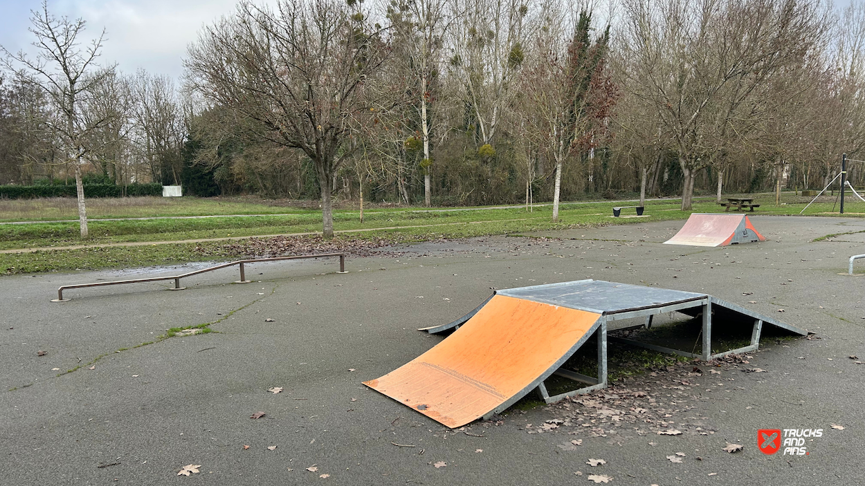 Chasseneuil-du-Poitou skatepark